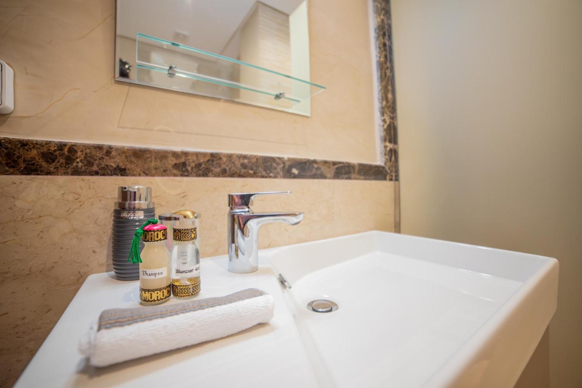 Luxury Seafront Apartment 101Sqm With Wi-Fi And Parking 아가디르 외부 사진